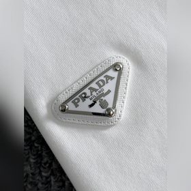 Prada 2025ss новейшая модель короткорукавной футболки, оригинальн