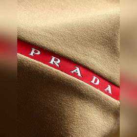 Prada 2025ss новейшая модель короткорукавой футболки, оригинальна