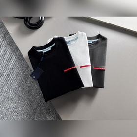 Prada 2025ss новейшая модель короткорукавой футболки, оригинальна