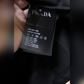 J626 PA Prada 25SS весна-лето, новая модель с круглым вырезом и к