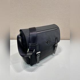 Улучшенная версия сумки почтальона BD671B Эта обновленная версия