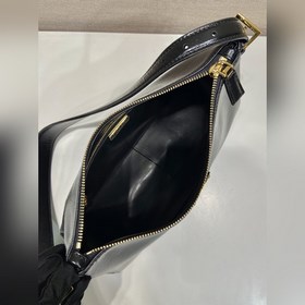 Новая сумка Aimee под мышку 1BC229 из морщинистой кожи Эта сумка
