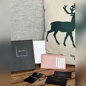 Картодержатель YSL SAINT LAURENT из кожи с узором виде шариков Ка