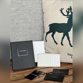 Картодержатель YSL SAINT LAURENT из кожи с узором виде шариков Ка