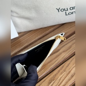 Картодержатель YSL SAINT LAURENT из кожи с узором виде шариков Ка