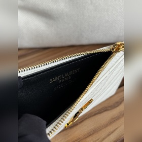 Картодержатель YSL SAINT LAURENT из кожи с узором виде шариков Ка