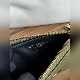 Карточный чехол YSL SAINT LAURENT из кожи с узором виде шариков К