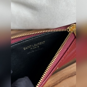 Картодержатель YSL SAINT LAURENT из кожи с узором виде шариков Ка