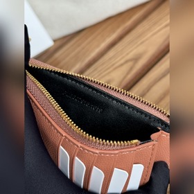 Карточный чехол YSL SAINT LAURENT из кожи с узором виде шариков К