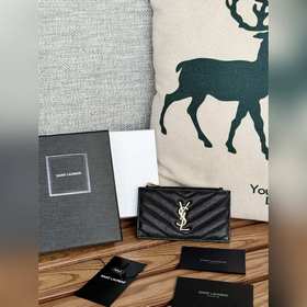 Карточный чехол YSL SAINT LAURENT из кожи с узором виде шариков К