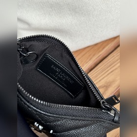 SAINT LAURENT Мини-кошелек из кожи с узором виде шариков Очень кр