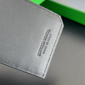 Новая модель BV 796963 Плетеный кошелек Piccolo вертикальный. Воз