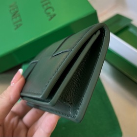 #Bv Новый визитница с крупной плетеной структурой. 651396 Этот бо