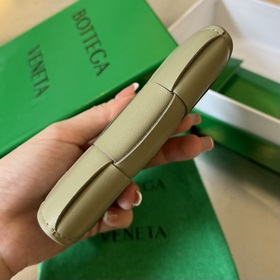 #Bv Новый визитница с крупной плетеной текстурой. 651396 Этот бол