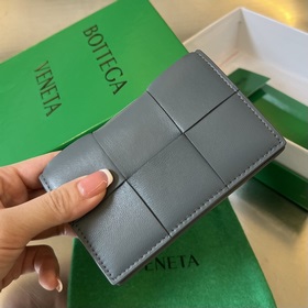 #Bv Новый визитница с крупной плетеной текстурой. 651396 Этот бол