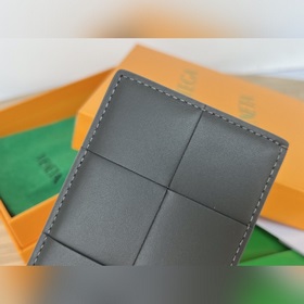 Новый большой кожаный кошелек BV 649597. Простой кошелек для хран