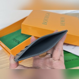 Новый большой кожаный кошелек BV 649597. Простой кошелек для хран