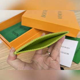 Новый большой кожаный кошелек BV 649597. Простой кошелек для хран