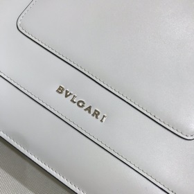 Bvlgari обновленная версия из мягкой и нежной кожи, вдохновленная