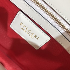Bvlgari обновленная версия из мягкой и нежной кожи, вдохновленная