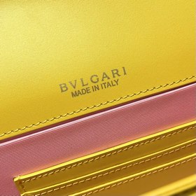 BVLGARI Чип-версия BVLGA** SERPENTI FOREVER Сумка через плечо и