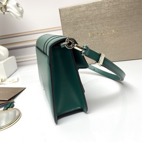 BVLGARI Чип-версия BVLGA** SERPENTI FOREVER Сумка через плечо и