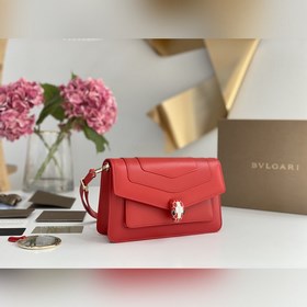 BVLGARI 【B家】 Новинка EAST-WEST, новейшая коллекция сумок лета 20