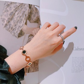 Браслет Bulgari из V-золота. Серия DIVAS DREAM от BVLGARI. Идеаль