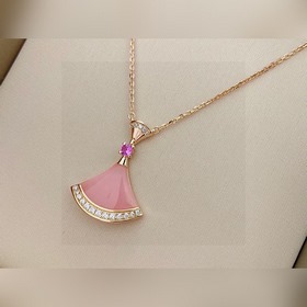 Bulgari, ограниченная серия, натуральный розовый камень, колье-юб
