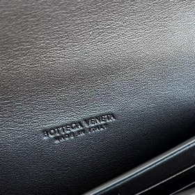 #BV Clutch сумка-клатч из змеиной кожи 794945. Змеиный узор делае