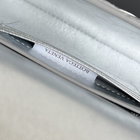 #Bv Clutch Длинная сумка 741511 С ручкой, дизайн сумки отражает 