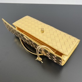 #Bv Clutch Длинная сумка 741511 С ручкой, дизайн сумки отражает 