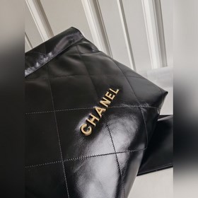 Склад в наличии, размер 35 см, версия с чипом, Chanel, кожа с мас