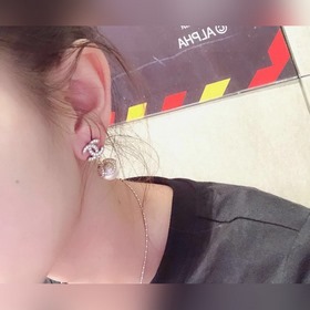Chanel сережки-гвоздики, высококачественная копия оригинала, изго