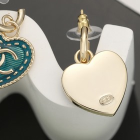 Chanel Маленький Chanel Ретро-стиль, изношенный синий, изящные се