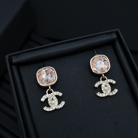 Серьги Chanel с цветными сахарными кубиками двойным логотипом Сла