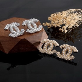 Chanel серьги-гвоздики, точная копия оригинала, высококачественна