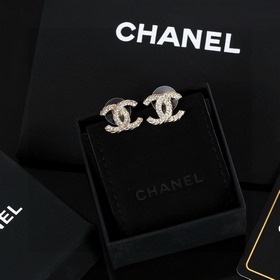 Chanel сережки-гвоздики, высококачественная копия оригинала, изго