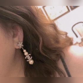 Chanel сережки-гвоздики, точная копия оригинала, высококачественн