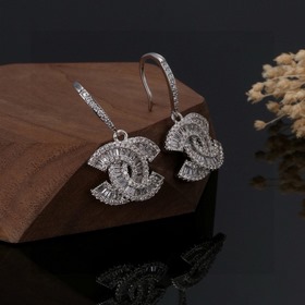 Chanel серьги-гвоздики, популярная модель, 1：1 копия оригинальной