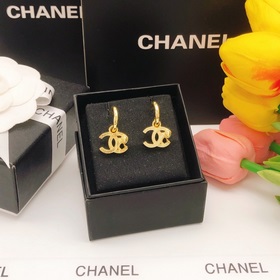 Новый чокер от Chanel, точная копия оригинала. Каждая деталь соот