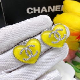 Chanel Сердцевидные серьги-крючки, желтые