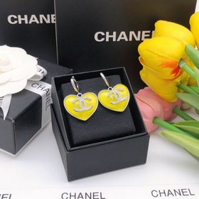 Chanel Сердцевидные серьги-крючки, желтые