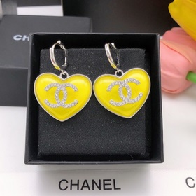 Chanel Сердцевидные серьги-крючки, желтые