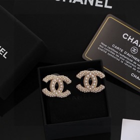 Chanel серьги-гвоздики, точная копия оригинала, высококачественна