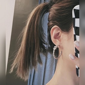 Chanel Новая весенняя коллекция в стиле средневекового ретро. Эти
