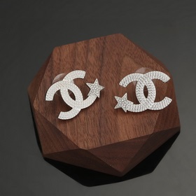 Chanel, классическая модель, оригинальные материалы, очень модные