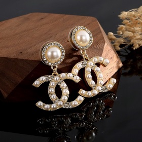 Chanel серьги-гвоздики, точная копия оригинала, высококачественна