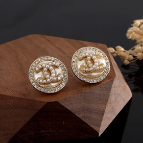 CHANEL Серьги-гвоздики, точная копия оригинала, идеально подходят