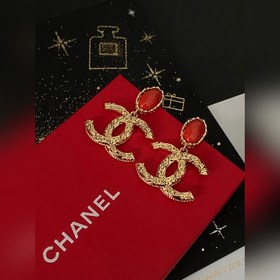 Популярные серьги Chanel CHAN в стиле ретро с красным рельефным д